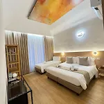 May Home Guest House Гостевой дом 4*