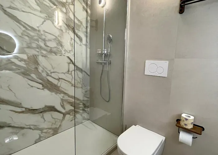 Konukevi May Home Guest House Roma